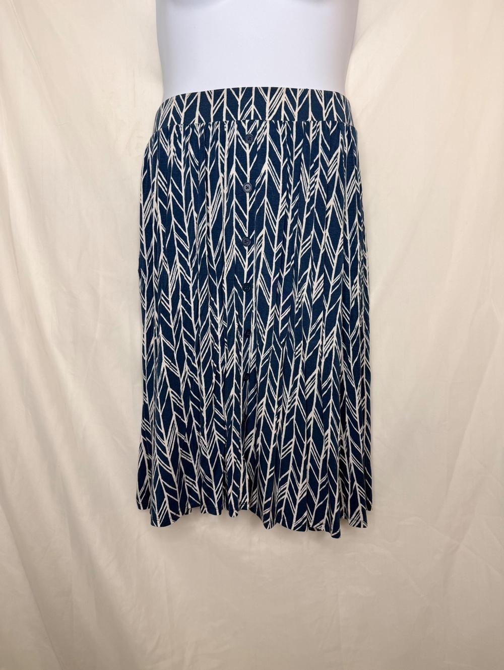 Torrid Teal Jersey Rayon Geometric Print Button Front Midi Skirt